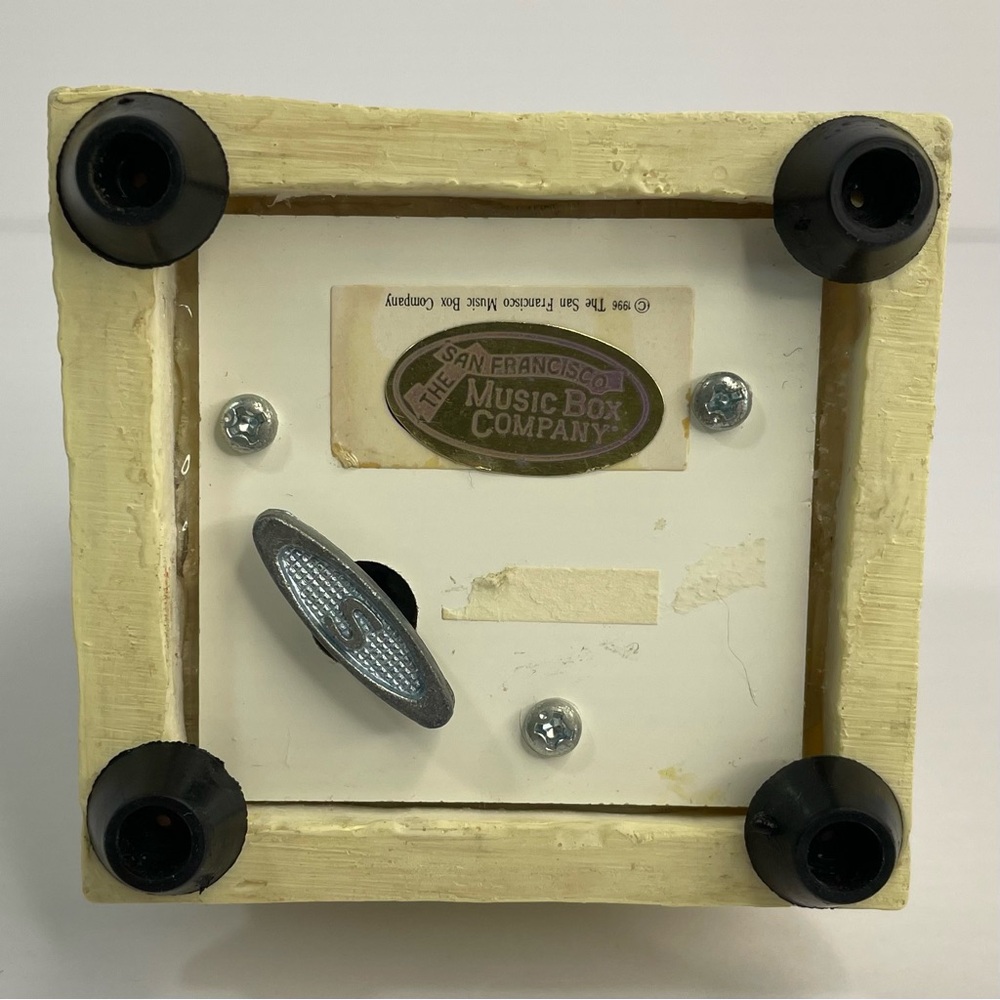 The San Francisco Music Box When You Wish Upon A Star Angel Bear Vintage 1996 - Picture 12 of 17